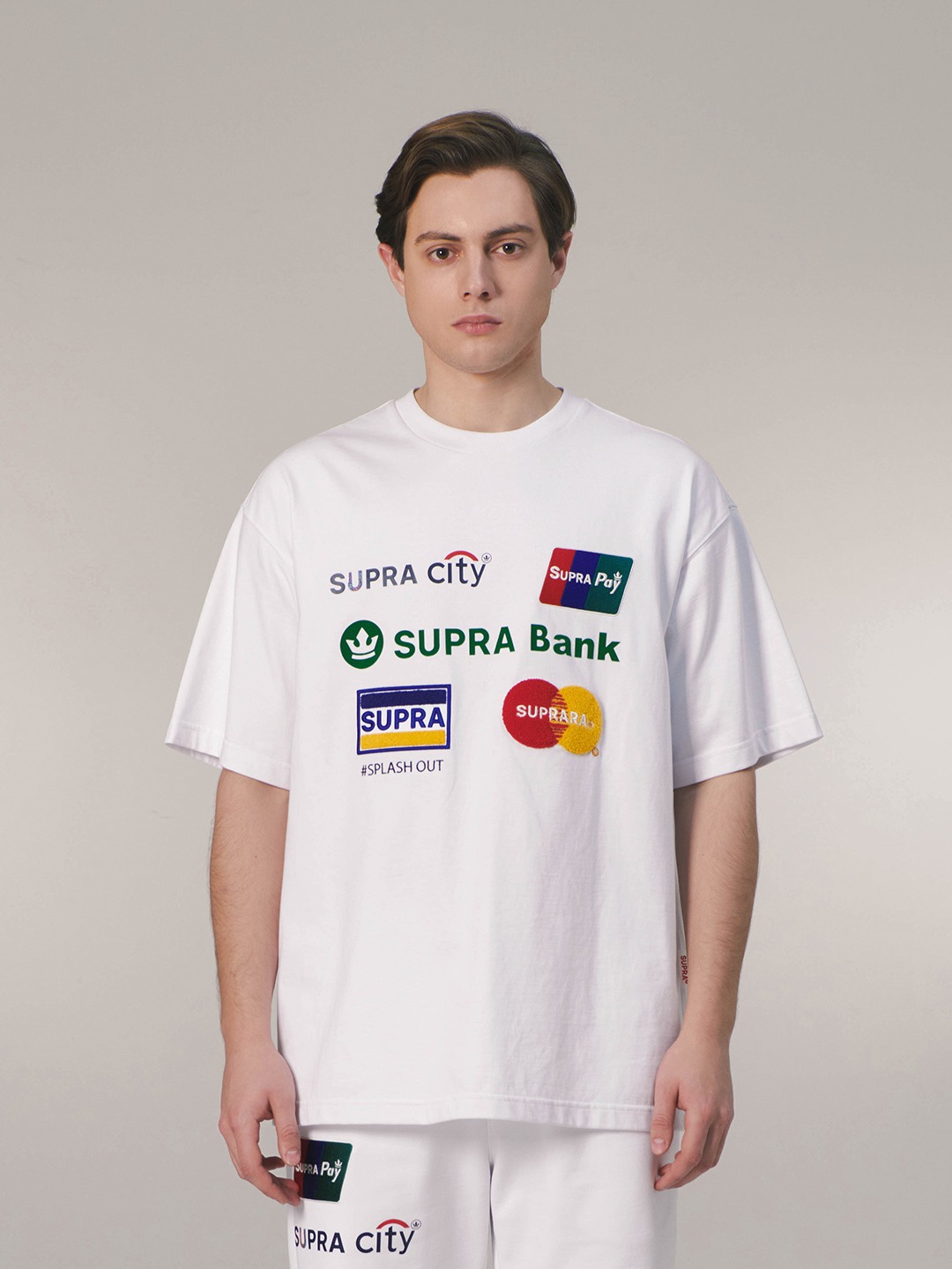 로고 오버핏 자수패치 반팔 티셔츠
